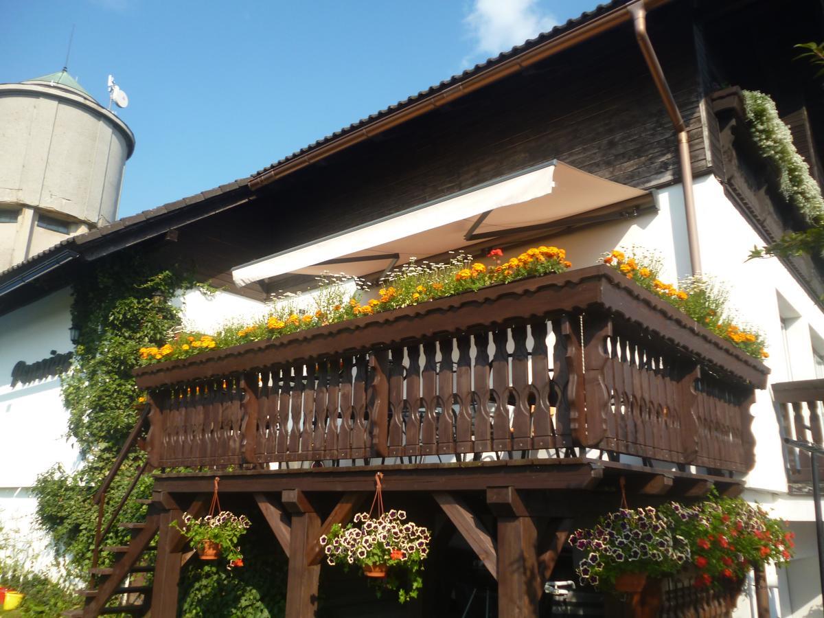 Pension Pugner Vysoke nad Jizerou Exterior photo