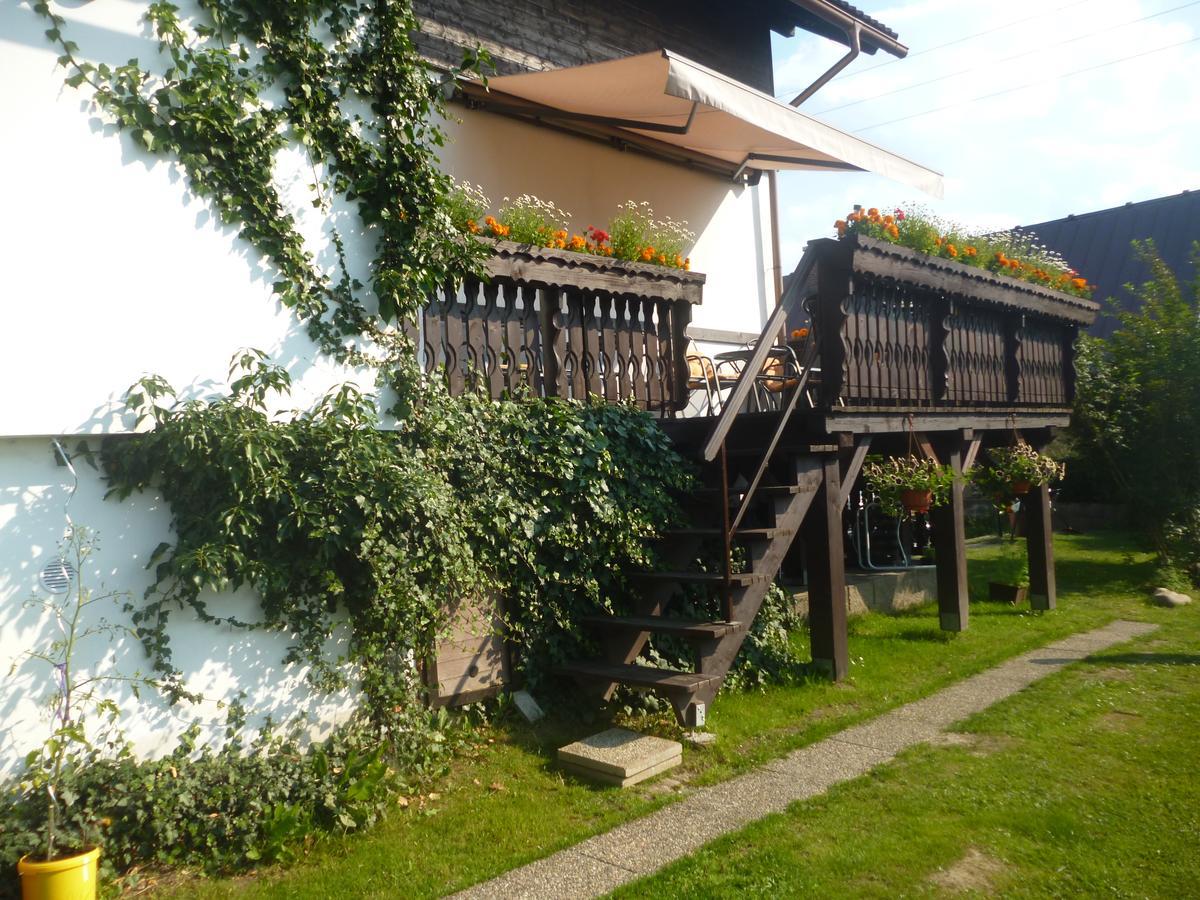 Pension Pugner Vysoke nad Jizerou Exterior photo