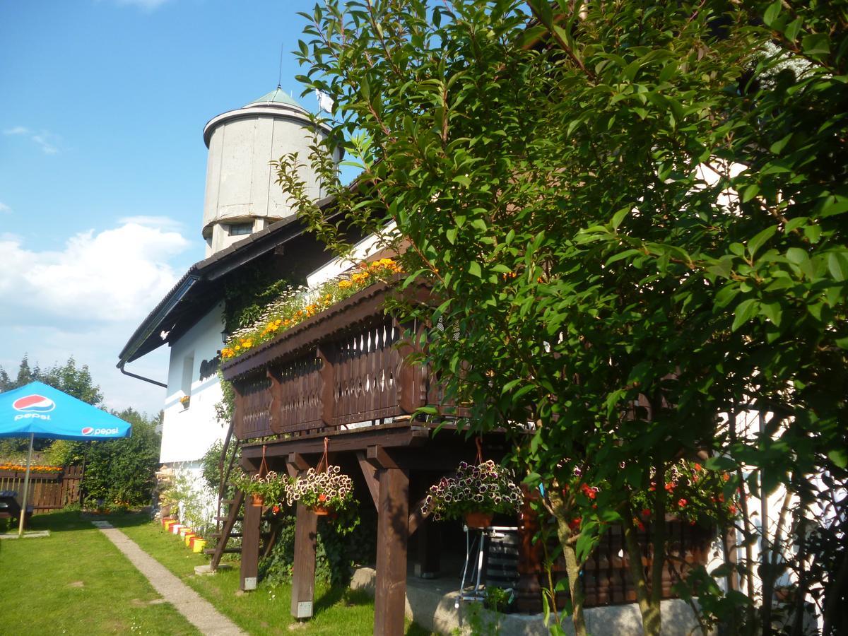 Pension Pugner Vysoke nad Jizerou Exterior photo