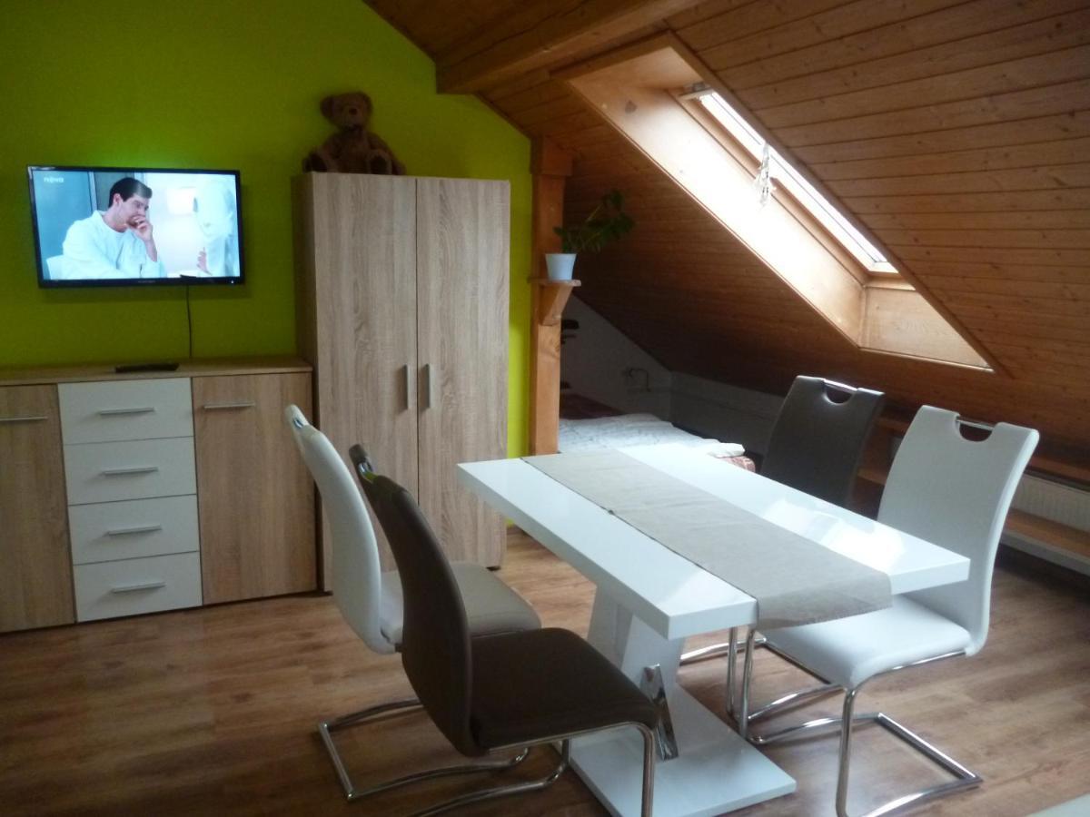 Pension Pugner Vysoke nad Jizerou Exterior photo